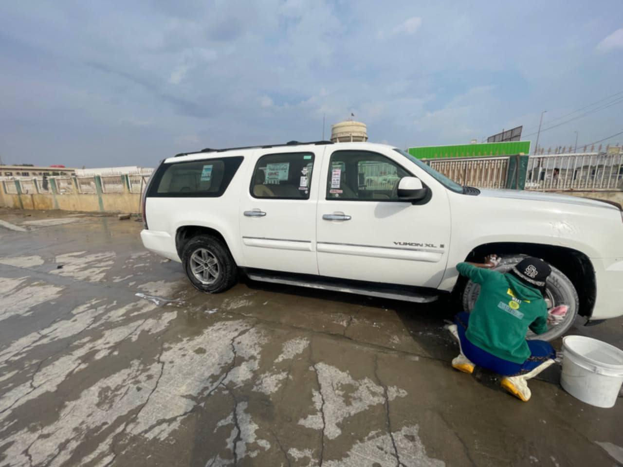 مرخصه الادمن للبيع او مراوس جمسي دنلي 2007 رقمه بغداد خطه ديوانيه بغداد ٦ برغي ضربته جاملغ الخلفي وره العبري 147 وبيه مجال لاستفسار *********** مالكه بلبصره وعدي وكالاه ويريد مداور
