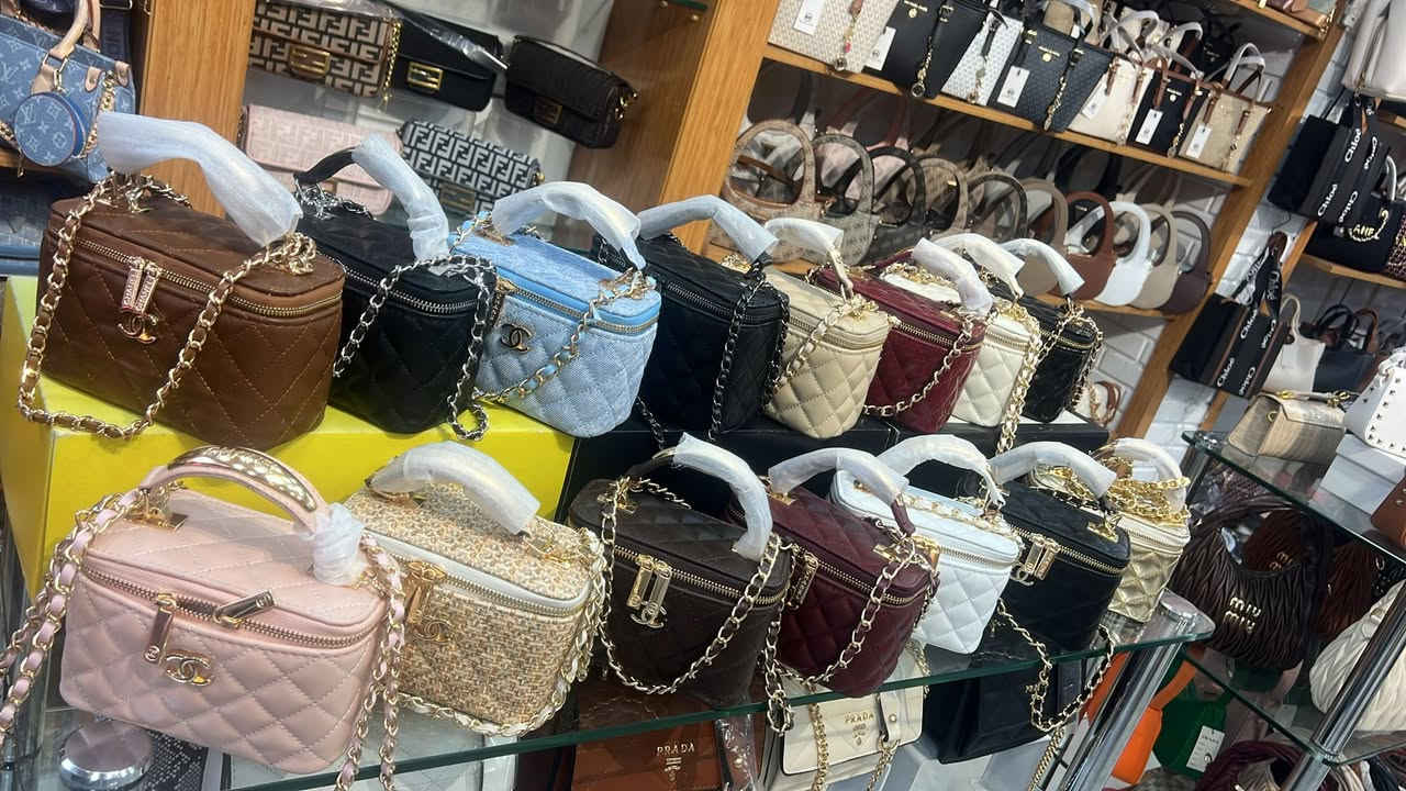 من المصنع مباشره
 حقائب نسائية ماستر كوبي كواليتي عالية 
 لطلب للأنضمام إلى قناتنا على التيلجرام جميع الموديلات اشترك 
https://t.me/ALEPBSGTJIXNUIDY8
https://t.me/ALEPBSGTJIXNUIDY8


**إذا كنت صاحب هذا الإعلان وتريد حذفه لأي سبب، رجاءا أرسل رسالة إلى الدعم الفني**
