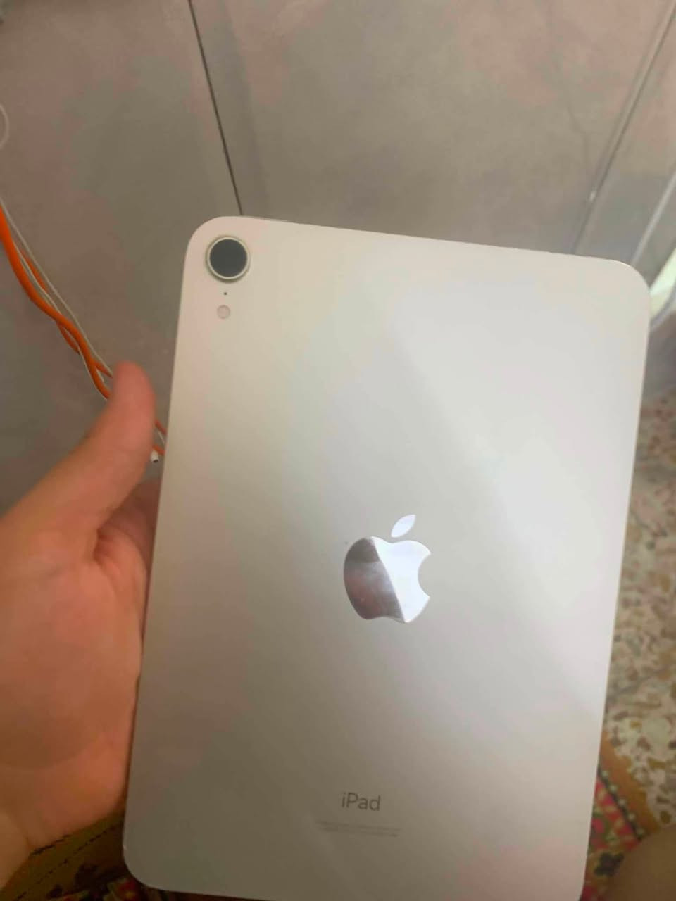 السلام عليكم ايباد mini 6
ذاكره ٦٤ للبيع  340 الف أو مراوس راس برأس أو اقل منه أخذ فرق 
ايباد مكفول من كلشي بطاريه ٨٧ 
تجي تفحص على راحتك 
فقط بي هذا طبع أصابع مبين بالصور 
مكاني بغداد الغزاليه


**إذا كنت صاحب هذا الإعلان وتريد حذفه لأي سبب، رجاءا أرسل رسالة إلى الدعم الفني**