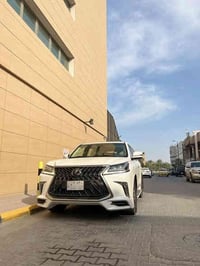 لكزس LX 570 • ٢٠١٨ • ١٤٣ الف