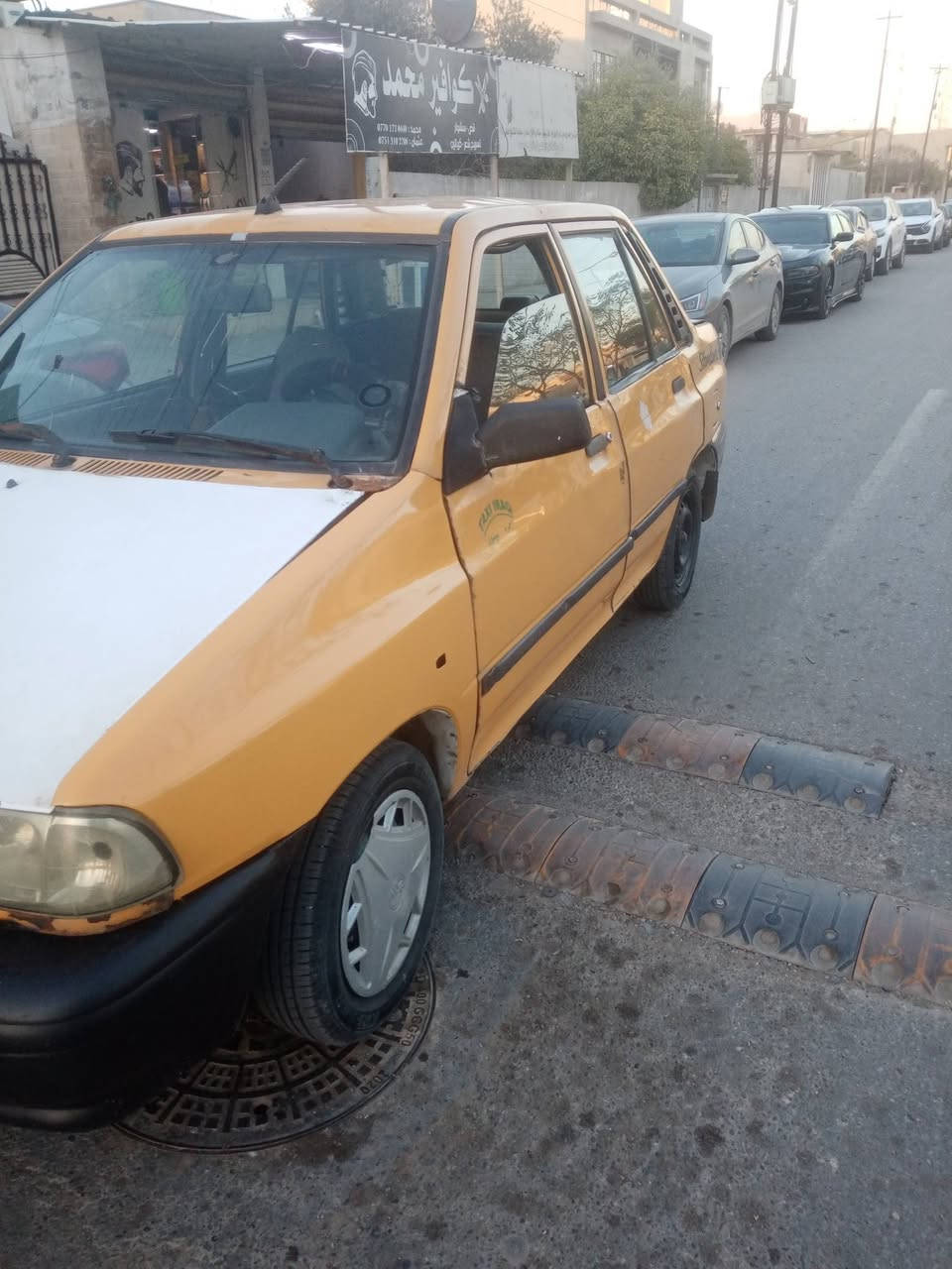 سايبه موديل 11 رقم بغداد صاحب الشرعي بالموصل تيد وكاله التحويل كربون ما مسجله انت  انت تسجل لها على كربون ومطلوبه هي 600,000 غرامات مرور سفر عليها سنويتها 17 ثانويه ساقطه تواصل على الرقم ***********.      السعر 15 وبيها مجال للشراي
