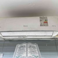 مرحبا سبلت 1طن هايسنز  نظيف تبريد تدفئه مكاني الغزاليه سعر 200 0772860...