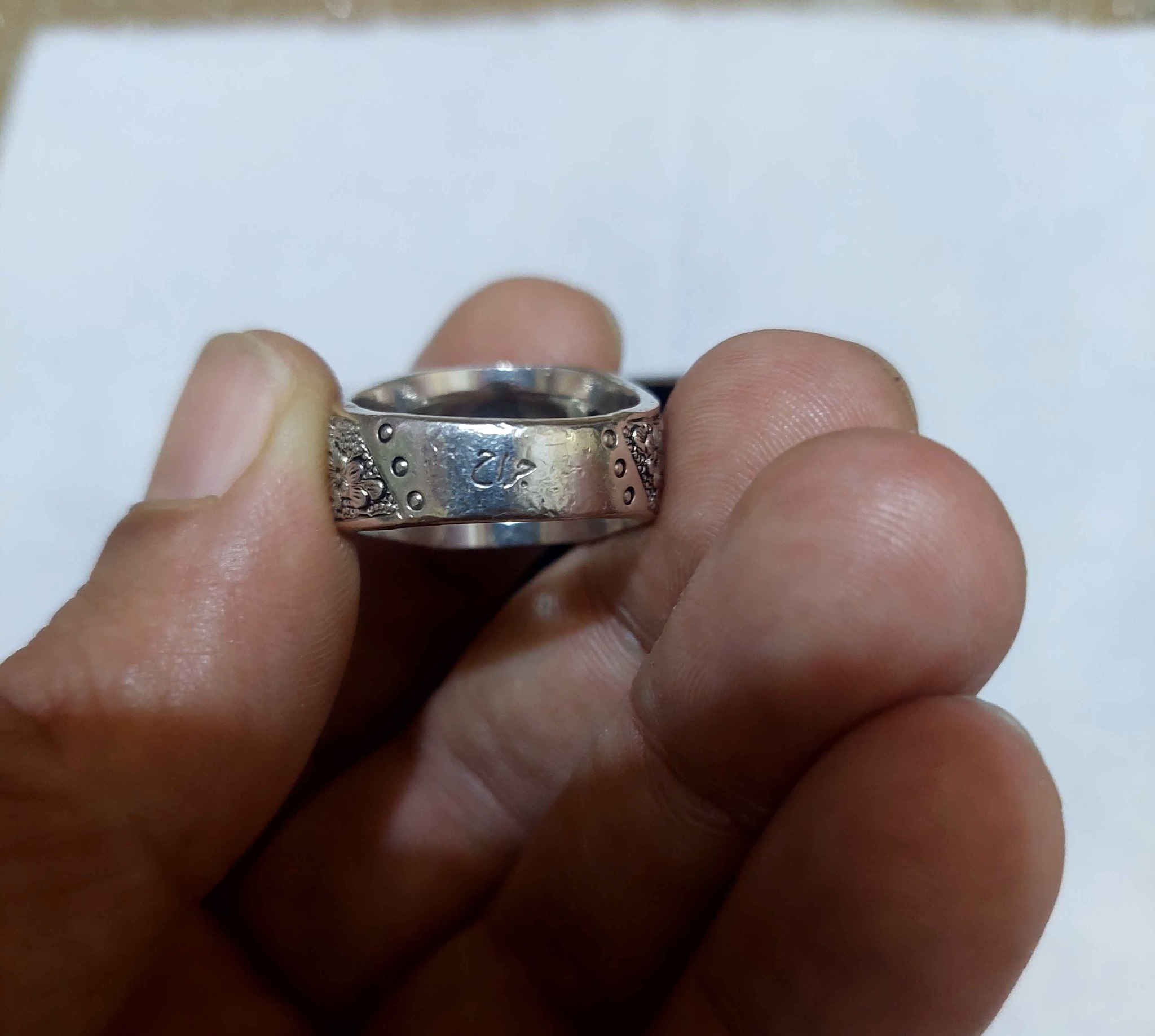 ‎زمرد افريقي لون جداً جميل نوادر صياغة جراح البحراني‎ ناصرية, ذي قار


**إذا كنت صاحب هذا الإعلان وتريد حذفه لأي سبب، رجاءا أرسل رسالة إلى الدعم الفني**