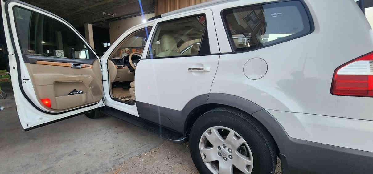 مكلف بالنشر

السلام عليكم 

كيا مهافي 2014 فول مواصفات 1/1
رقم اربيل باسمي تحويل ثاني يوم

المواصفات_
بصمه
زراكات
كشنات كهرباء 
دفع رباعي فور ويل
تحكم ستيرن
لايتات زينون 
صندوك شفط
كشن تدفئه تبريد
فتحه سقف
تخم تاير جديد
تبريد ثلج 

للاستفسار _***********
               ***********
