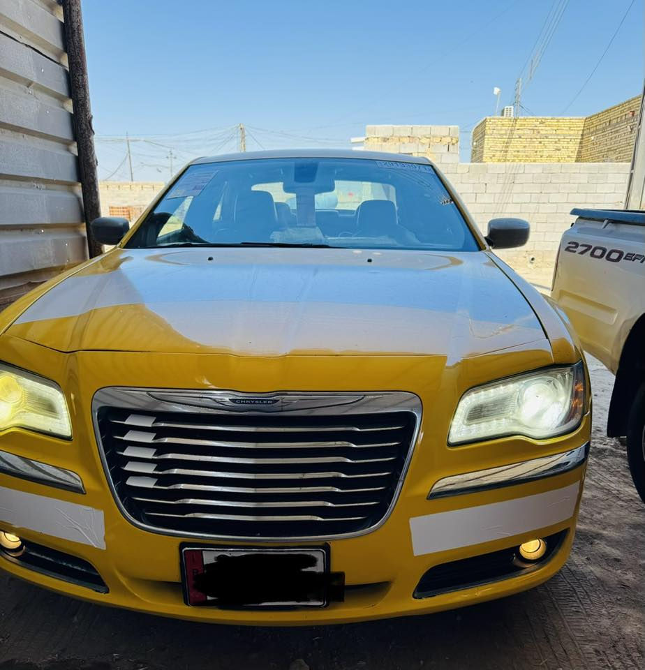 السلام عليكم 
اوباما 2014  فول مواصفات (S)كص جنطه 
مكينه گير اكسن حداديه كفاله 
مكينه3.6 كير ماوس 
تخم تاير باتري جديد 
تدفئه تبريد فول مواصفات 
شاشه كبيره  فتحه بانوراما 
تحكمات كشنات خزن 
كشنات كهربائيه 
حساسات كامره خلفيه 
متومه طبق الاصل ارقام انكليزي 
سنويه عظم
الساره جاهزه بدون نقص 
السعر ٦٥ 
مكان السياره ميسان 
***********
***********
