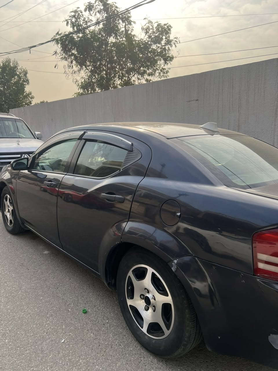 السلام عليكم 
بيع او مراوس بموديل اعلى 
دوج افنجر 2008 رقم ديالى الانكليزي سنويه هزه جديده كير مكينه حاويه جديد ادامه بلكات نوزلات مجاولقاعده فيت بم باتري جديد ضفيره عقل جديد قاعده فيوزات جديده صدر امامي خلفي مبدل عنبار بريك بنزات ودسكات جديده داخل قماره كاعيه مدوشم جديد سياره مصبوغه عام جماليه قطعتين بيها تبديل 
سنويه باسمي مكينه 2400 / 4 سلندر 
مكاني بغداد حي الجهاد سعر 64 
رقم الهاتف :***********
