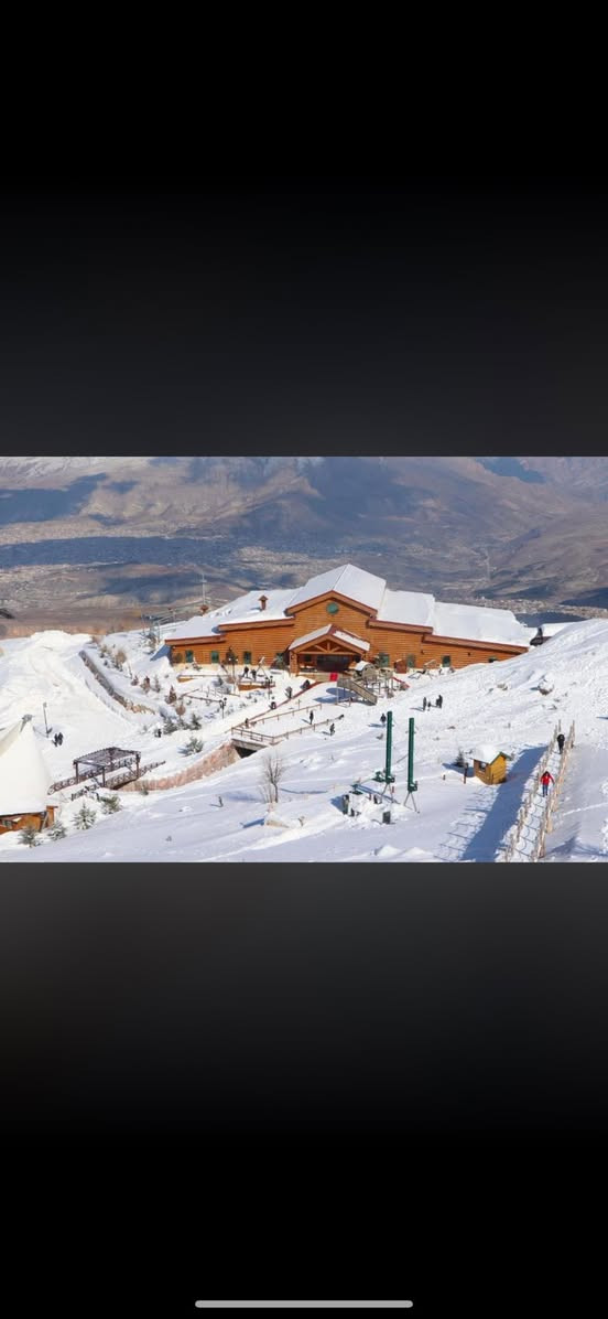 🎄🎅احجز من الان على رحلات راس السنه 2026 🎅🎄
☃️ عروض رحلات  اعياد راس السنه 2026 ☃️

#منشأتنا_حديثة_VIP___فنادقنا_4_نجوم_حقيقية✅
#باصات_خاصه_بلعوائل_وباصات_خاصه_بلشباب✅

1️⃣ أربـيـل 3 ايام 2 ليالي ___VIP___(60 الف) 🎅
     🎄( الانطلاق يوم  الثلاثاء 30/12/2025) 🎄

2️⃣ أربـيـل يومين مبيت ليله واحده ___( 40 الف) 🎅
     🎄( الانطلاق يوم الاربعاء 31/12/2025) 🎄

3️⃣ أربـيـل يوم واحد داخل اربيل _____( 10الف) 🎅
    🎄( الانطلاق يوم الاربعاء 31/12/2025) 🎄

4️⃣ دهـوك يوم واحد جبل كاره وداخل___( 10الف) 🎅
    🎄( الانطلاق يوم الاربعاء 31/12/2025) 🎄

5️⃣اربـيـل يوم واحد برنامج الثلوج ____( 12 الف) 🎅
    🎄( الانطلاق يوم الاربعاء 31/12/2025) 🎄

6️⃣دهوك يوم واحد برنامج الثلوج ____(10 الاف )
(الانطلاق يوم الاربعاء 31/12/2025)

🔻—🔻—🔻—👇تفاصيل البرامج👇—🔻—🔻—🔻

1_ أربيل 3 ايام مبيت ليلتين VIP  ( 60 الف)
(  اليوم الاول : مجدي مول _ استراحه مطعم_ التوجه الى الفندق لاستلام الغرف _ فاملي مول (مدينه العاب فاملي فان ).
اليوم الثاني : بعد تناول الافطار الصباحي( اوبن بوفيه)_ التوجه الى الرحلة الثلجية _ جبال حسن بيك (حاج عمران الحدوديه)  _ تلفريك جبل كورك الثلجي _منتجع شنكلبانه _ سوق شقلاوه الشعبي _التوجه الى الفندق _ وبعدها التوجه لحضور احتفالات رأس السنة 2026 وحفله خاصه بلكروب.
اليوم الثالث : بعدتناول الافطار الصباحي(اوبن بوفيه) _سوق القلعة الشهير  _ قاعه التزلج _حديقة الحيوانات _جراند مجدي مول_ مدينة العاب مجدي لاند).

✅ فندق اربع نجوم حقيقي +فطور صباحي اوبن بوفيه.
✅ منشات حديثة ومكيفة .
✅الانطلاق يوم 30/12/2025 يوم الثلاثاء.
————🎄🔸🎄🔸🎅🔸🎄🔸🎄————

2_ أربيل يومين مبيت ليله واحده  ( 40 الف ) 
(جبل كورك الثلجي _المناطق الثلجيه حاج عمران وحسن بيك الحدوديه _ منتجع شنكل بانه السياحي_گلي علي بك_سوق شقلاوه الشعبي_سوق القلعه _مجدي مول _بارك مناره _مدينه العاب مجدي لاند _جراند مجدي مول _وحظور احتفالات راس السنه 2026 بلاضافه الى حفله خاصه بلكروب)

✅ فندق اربع نجوم حقيقي +فطور صباحي اوبن بوفيه.
✅ منشات حديثة ومكيفة .
✅الانطلاق يوم 31/12/2025 يوم الاربعاء.
————🎄🔸🎄🔸🎅🔸🎄🔸🎄————

3_ أربيل يوم واحد داخل اربيل  ( 10 الف) 
( سوق القلعه _بارك مناره_قاعه التزلج _ استراحه مطعم _مجدي مول _مدينه العاب مجدي لاند _حديقه الحيوانات جراند مجدي مول وحظور احتفالات راس السنه 2026)

✅ باصات حديثة ومكيفة .
✅الانطلاق يوم 31/12/2025 يوم الاربعاء.
————🎄🔸🎄🔸🎅🔸🎄🔸🎄————

4_دهوك يوم واحد جبل كاره وداخل دهوك ( 10 الف ) 
( جبل كاره الثلجي _زاويته_استراحه مطعم _سد دهوك _مدينه العاب دريم ستي_حديقه الحيوانات_جبل زاوه_فاملي مول _وحظور احتفالات راس السنه 2026)

✅ باصات حديثة ومكيفة .
✅الانطلاق يوم 31/12/2025 يوم الاربعاء.
————🎄🔸🎄🔸🎅🔸🎄🔸🎄————

5_اربيل يوم واحد برنامج الثلوج( 12 الف ) 
(جبال حسن بيك الثلجيه وحاج عمران _تلفريك جبل كورك _منتجع شنكل بانه السياحي _شلال گلي علي بك
_جراند مجدي مول اربيل  _وحظور احتفالات راس السنه)

✅ باصات حديثة ومكيفة .
✅الانطلاق يوم 31/12/2025 يوم الاربعاء.
_________🎄🎄🎄🎄🎄🎄🎄__________
💯خـلـيك ممـيز مع شـركة نور الفهد للسياحه والسفر💯

❎☑️باصات VIP حديثه ومكيفه . 
❎☑️فنادق ديلوكس اربع نجوم حقيقية.
❎☑️كادر سياحي متمرس.
❎☑️الاطفال من سنه الى سته سنوات مجانا.
❎☑️من سته سنوات الى عشر سنوات نصف البطاقه.
❎☑️خصم للمجموعات الكبيرة.
❎☑️مسابقات وجوائز داخل الحافلات.
 
🤩#ويانه_خلي_رحلتك_مليانة_ونسه🤩 

👈#راحتكم_مضمونه_معنا💪
لسنا الوحيدين لكننا الافضل في مجالنا👌❤️
جرب وعيش اجواء السفر مع نور الفهد☑️🔍
‎شركة__ نور الفهد للسفر_والسياحه_الموصل_نمبر_ون.
————🎈🔸🎈🔸🎀🔸🎈🔸🎈————
المعلومات المطلوبه للتسجيل :
1️⃣الاسم الرباعي :
2️⃣اسم الام الثنائي :
3️⃣ المواليد :
————🎈🔸🎈🔸🎀🔸🎈🔸🎈————
☎️للحجز والاستفسار:

*********** اسيا.

*********** واتساب.

او للحجز والاستفسار عن طريق الماسنجر:
‏Facebook. Com@شركة نور الفهد للسياحة والسفر واعمال الحج والعمرة
او الحجز عبر الماستر كارد _ الزين كاش.
⬅️موقع الشركه :الموصل _سايدين حي الشرطه 

📞اتصل وثبت حجزك من الان✅
