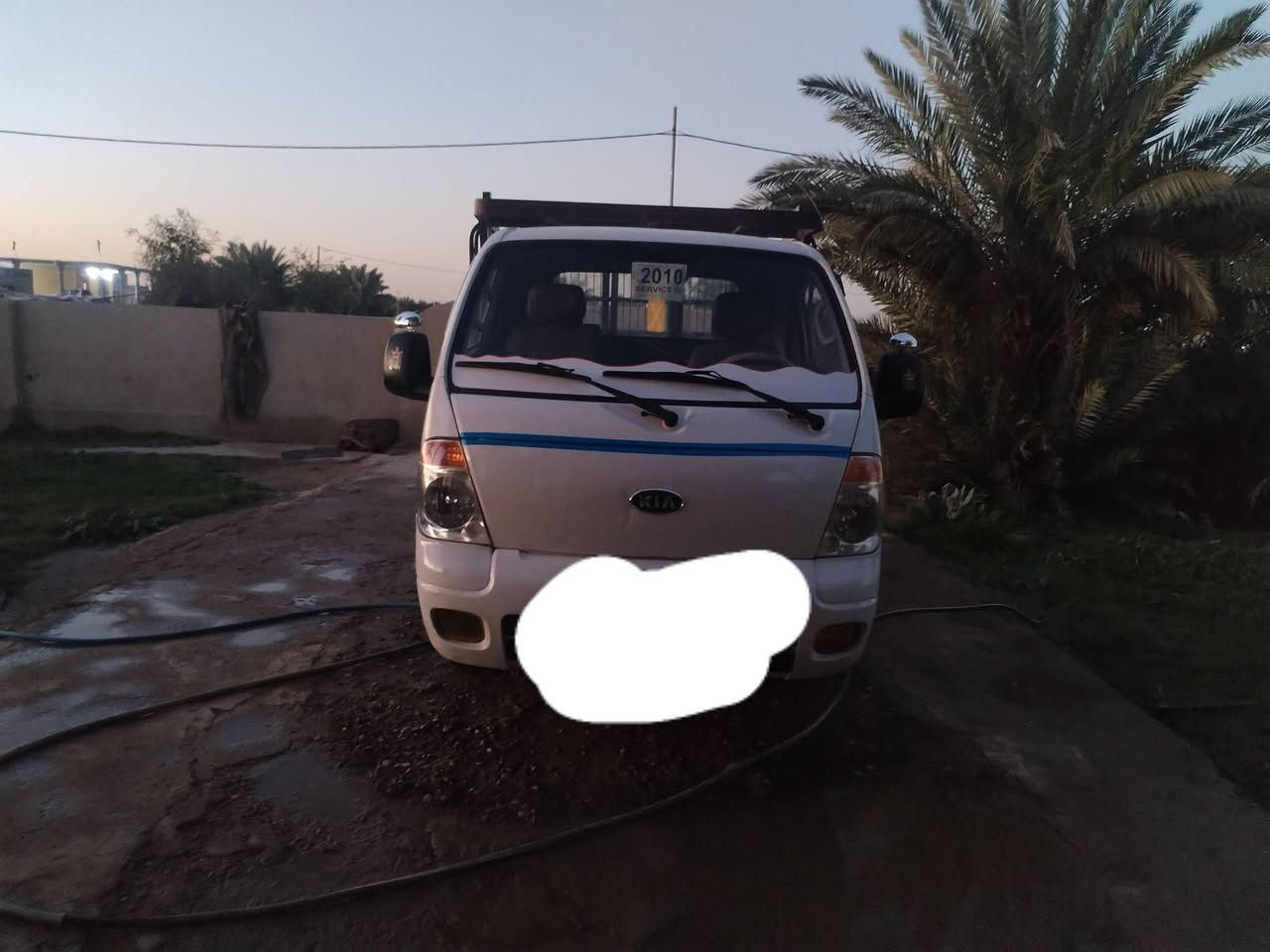 كيه ٢٠١٠ مكفوله من الحادث سياره مال جناي رقم دياله انكليزي سنويه ٢٠٣٠ محرك مكفول السعر ٩٠ وبيها مجال مكان السياره واسط صويره *********** سياره محجره وكامله
