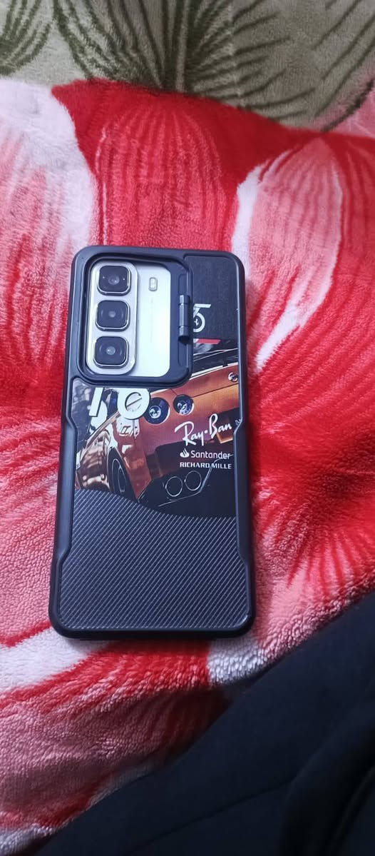 سلام عليكم متاح تلفون بروInfinix HOT 50 جهاز نظيف مامفتوح كامل غراض شاحنه وسماعة وكفر الأصلي ذاكره 256  يشغل 60فريم           مكاني بصره قبله حي.  المهندسين سعر  220وبي مجال راسلني علي هذا الرقم ***********
