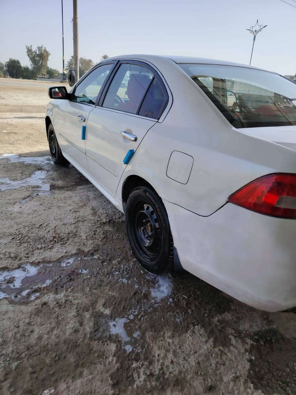 السلام عليكم ابتيمه البيع مديل 10 مكينه 2400دوش مكفوله من ضربه بيه قطع صبغ ابيع حزام  
سياره خير من الله رقم دولي تريد وكاله تريد مداور 
مكينه وكير وتبريد وتخم تاير كله جديد 
السعر 95وبيه مجال  
دوانيه قضاء السدير  
***********
