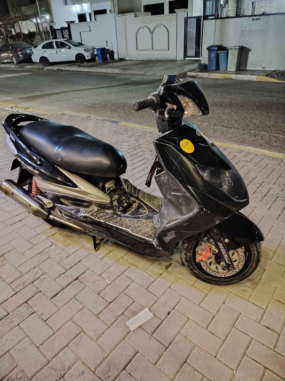 سلام عليكم سكنس فحل كابريتر مكينة 59 نعومة فول خرسه مكفولة من كلشي دراجة بيهة نواعم تزويد بيهة صالنصه بوري عدله وزه بيهة يدات بريك قبق بانزين قبق فلاوين كلجات قوية بك لايت فراك كابريتر قفاز 28 بيهة سيت براغي سبع الوان ستدات كور سبعه الوان دواسات دراجة خير من الله مكاني بغداد الدوره ( سعر 800 وبيهة مجال للشراي ) ***********
