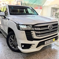 البيع لاندكروز ٢٠٢٥ gxr LlMlTED تنفس طبيعي بريم اصل ابواب شفط السياره ...