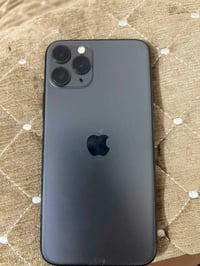 ايفون 11 برو ذاكره 256 بطاريه 83 بغداد الشعب  واتس 07712433023