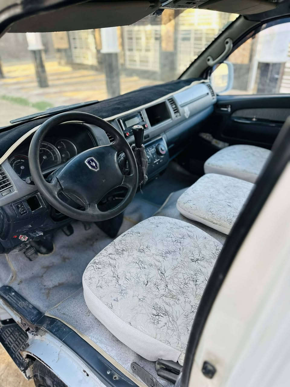 للبيع جنبي موديل 2014 رقم كربلاء باسمي مصفره هيئه وغرامات تحويل مباشر كفاله من الضربه دواخل جديده. 
سياره جديده وجاهزه مال جناي تراي وين ما يعجبك. 
مكينه كير جديدات تبريد تخم تاير كهربائيات كله جديد. 
السعر 95 وبيها مجال.  ((مكان السياره بابل القاسم))
,,
***********.  ((. ***********
