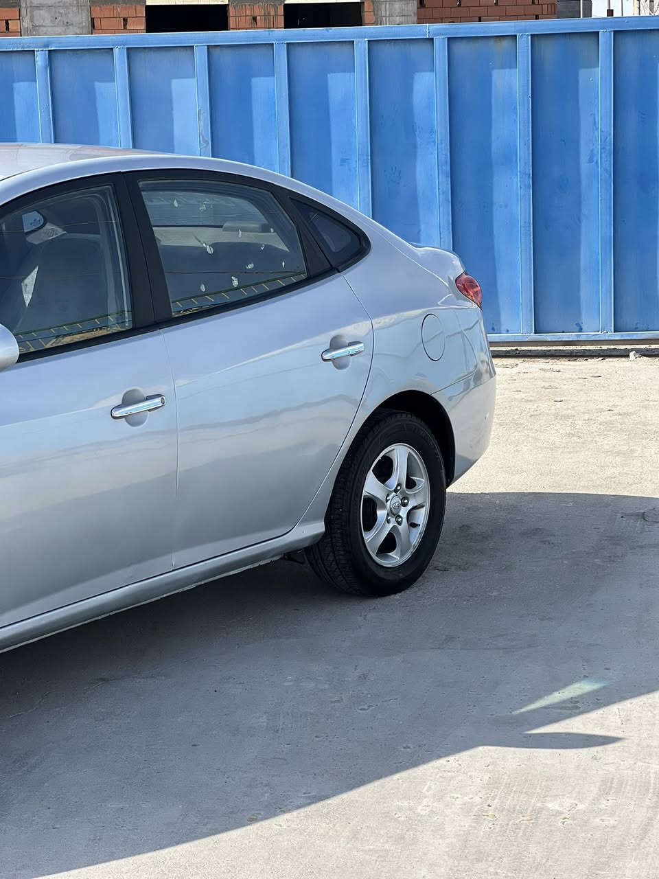 سلام عليكم أفانتي مديل 2010كصت جنطه يعني كصه وحده السياره تجي فول متؤم شرط الحاسبه
أربيل 
1 كشنات جلد 
2 تدفئه مقاعد 
3مري شفط 
4تحكم ستيرن 
السياره فول فول فول 
كشر غرفه كله جديد 
الحداديه البارحه سويته كله شرط تروح للحداد الي بالك يفحصه الك إذا مو كله جديد مرجوعه منضومة تبريد كله جديد شرط ثلج مكينه وكير شرط الفحص مامفتوح برغي 
السياره بانزين بانزين 
تخم تاير كله جديد 
مال جناي بس توازيت 
وتجي وتشوف النصبه الجماليه 
***********
مكاني بصره الجمعيات 
السعر ٤٨ وبيه مجال السوك كلشي بي 
بي مابي هيج نضافه وشكراً
