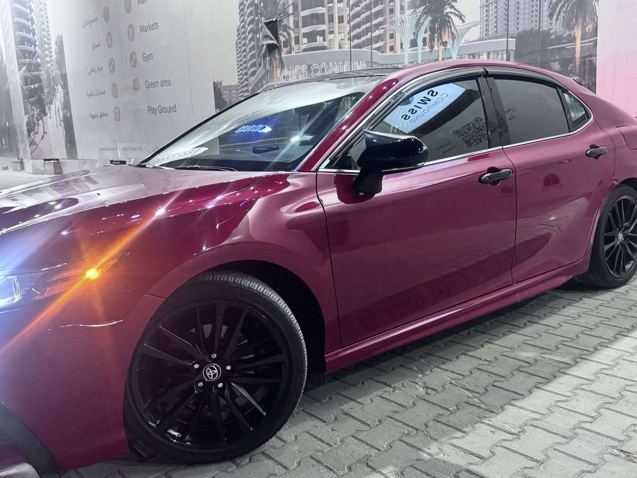 السلام عليكم ... 
كامري 2023 xse فول مواصفات 
محرك ٤ سلندر ٢٥٠٠ بانزين فقط
مرقم بغداد بأسمي تحويل مباشر
بانوراما 
كشنات جلد كهرباء 
فول تحكمات 
كشنات تدفئة 
سترين تدفئة
شاشة اندرويد أبل كار بلي
نظام نقطة عمياء 
شاحن واير ليس
دبل صالنصة 
لايت وبكلايت فول لد
ويل أسود ١٩ بلاد 
وباقي المواصفات معروفة 
السيارة وارد أمريكي أني مستوردها ومصلحها تصليح درجة أولئ مابيها كل نقص للاخير 
طلع بيها كلير قطعتين بدون فتح ودواخل وبجمها كبس شركة موضح بالسونار 
الممشئ 46 mi 
سيارة مال جناي ومابيها أي نقص 
للاتصال 
***********
مكاني بغداد الغزالية
السعر ٢٢٠ بيها مجال بسيط
