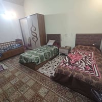 غرفة نوم 5 قطع  تتكون من. سرير نفر عدد2  مجر وسطي  كنتور سلايد ميز توا...
