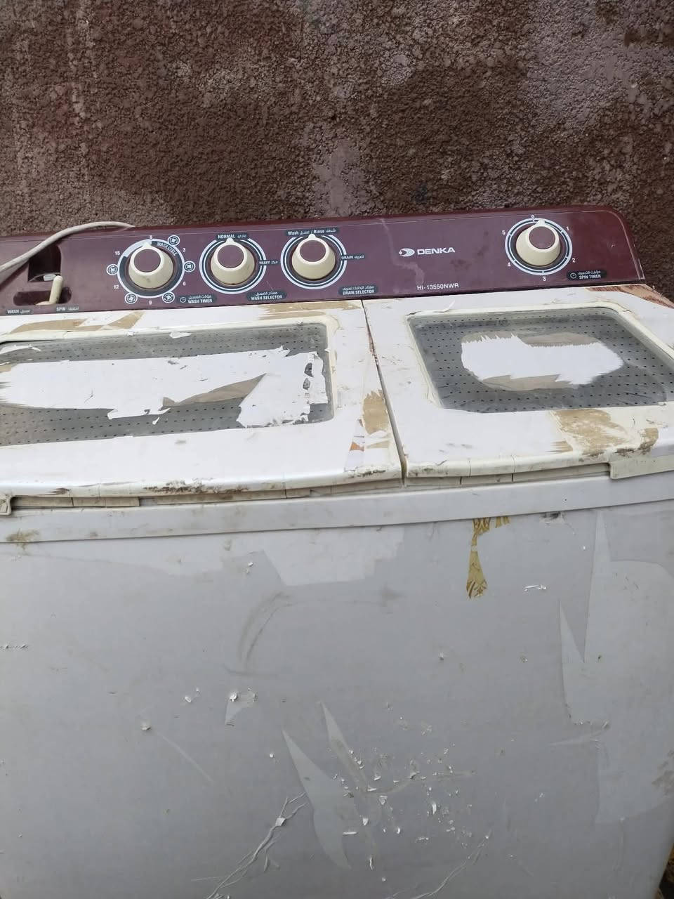 السلام عليكم غساله للبيع كامله شغاله بس الكشر شوفت عينك بي ملاحظات بسيطه مكاني الحسينيه السعر ٣٠ وبيها مجال بسيط رقمي*********** اتصل وتدلل
