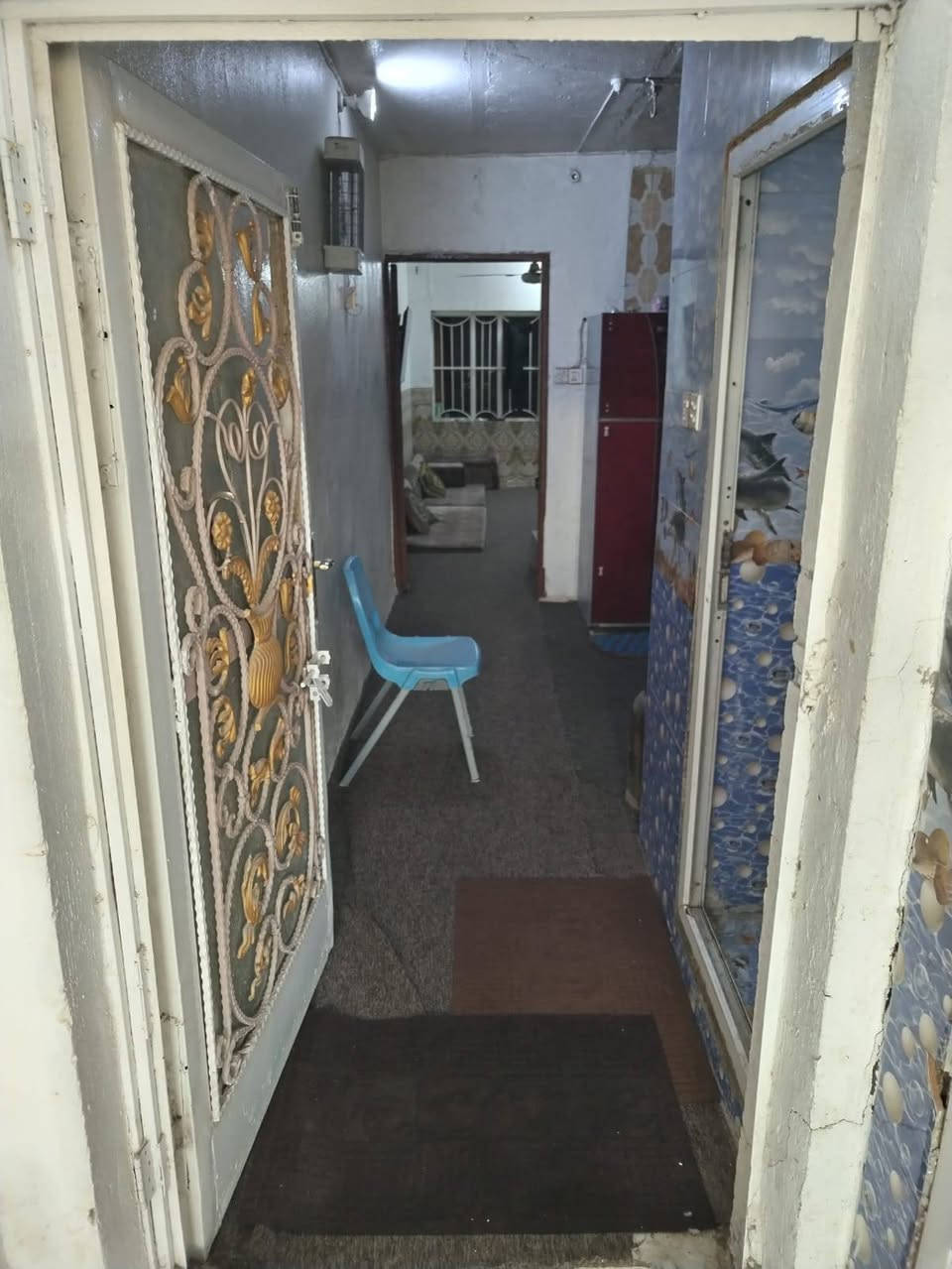 مساحه ٦٦.٥ م باسمي سعر مناسب
 طابقين عكاده
الطابق الاول مطبخ وحمام وصاله وغرفه
الطابق الثاني صاله كبيره وغرف عدد ٢
للعلم عرض الدار ٣.٥ متر 
 مكان جدا راقي وقريب على الأسواق والمدارس الابتدائيه والمتوسطه الاعداديه وافران صمون ومخبز والأسواق

للتواصل
***********
