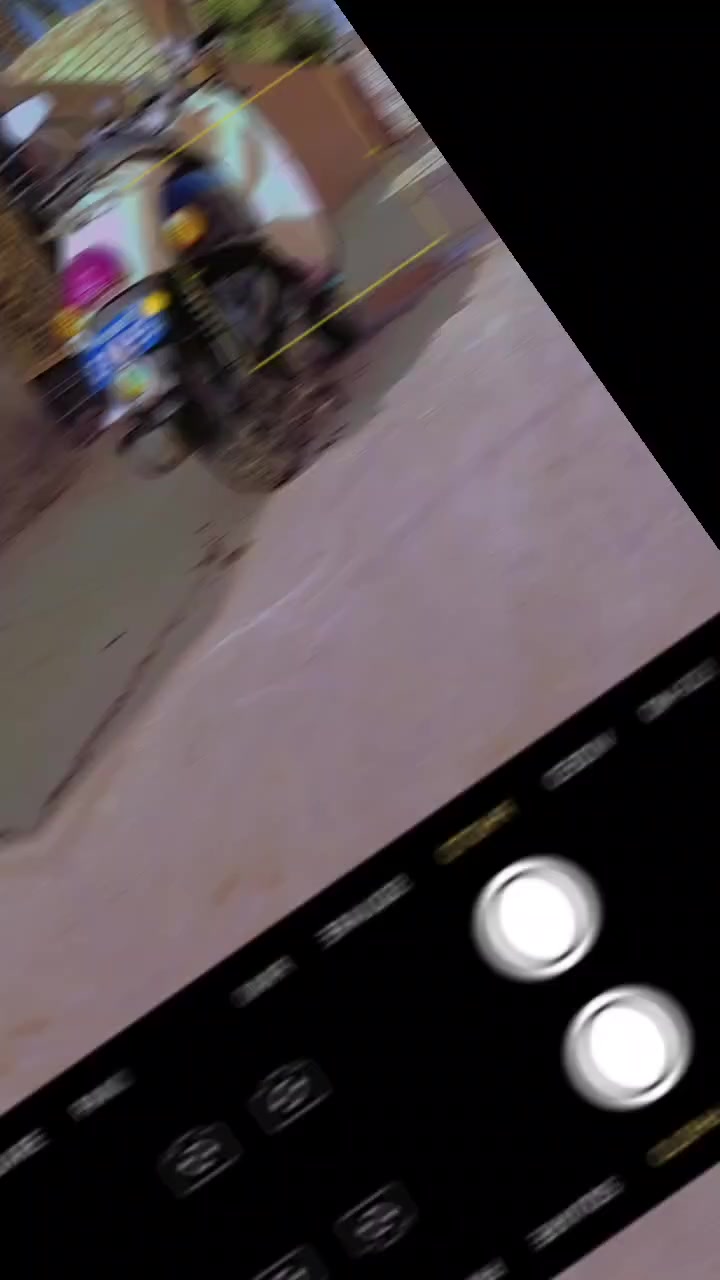 سلام عليكم البيع  او مراوس دراجه  فينو محرك ناعم سلف هندر تايرات جدد كفرات نضيفه كيجات هورن اشاير كله شغال العنوان ديالئ المقداديه لاتصال عل الرقم ***********
