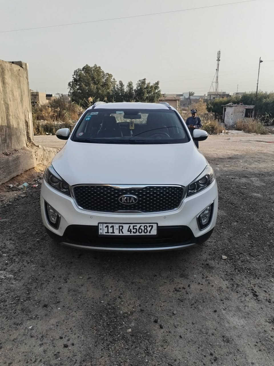 السلام عليكم سيارة سورنتو مكفوله من الشخط والصبغ
سياره خير من الله جديده كلش موديل 2016
فول ماعدا الفتحه  موضح بالفديو
للاستفسار الاتصال *********** مكلف بالنشر 
السعر 215 بيها مجال للطيبين
