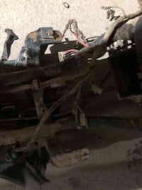 للبيع ادفع سعر عجبني ابيعك وايرمنيه موجوده شاصي ما مكسور ٠٧٧٥٤٤٣٤٧٤٤