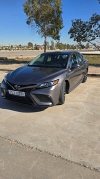 كامري  ٢٠٢٤ SE بلاص فول رقم  كركوك دولي باسمي تحويل ثاني يوم  ماشيه ٢٣...