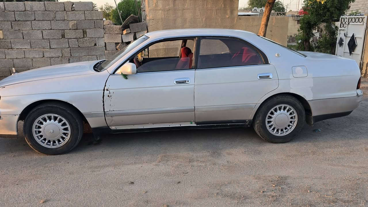 بطه متصل موديل ٩٣ رقم بغداد  كير محرك تبريد مكفولات.
مكفوله من صبغ والضرر القوي فقط باب السائق مبدل كهربائيات شغاله دواخل نضيفه  ٤٧ مجال بسيط 
واسط دجيلي 
***********.
