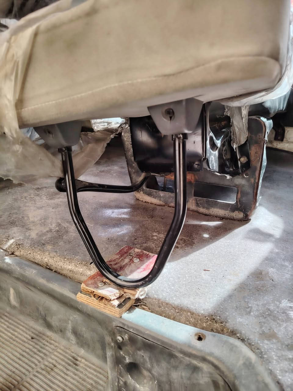 سلام عليكم قلابيات(2)السعر(110)***********
