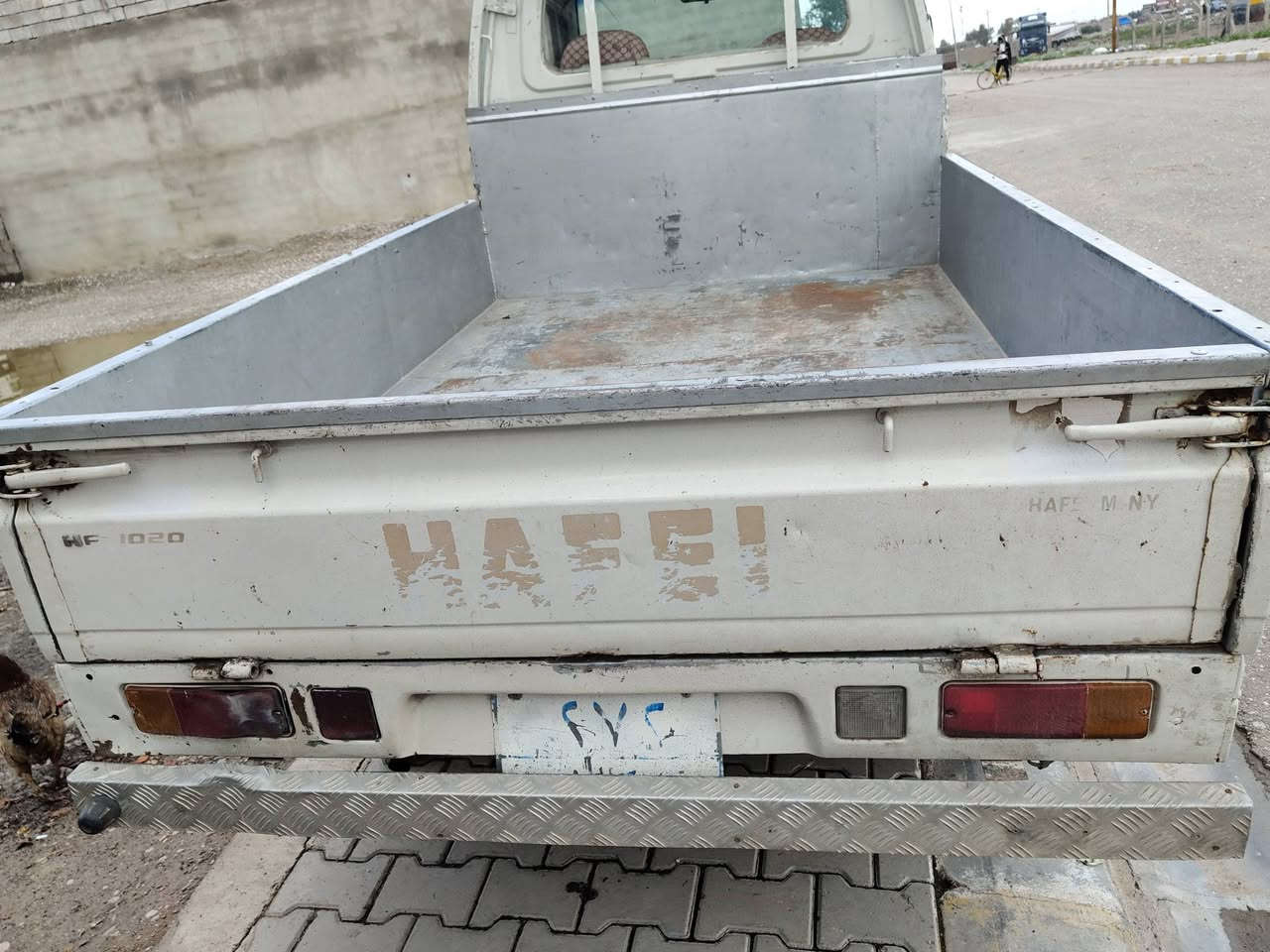 السلام عليكم هيفا 2012 محرك جديد بالصندوق كير صدر تايرات مابيهم عيب منفيس سيارة  بلادي مكاني داقوق 
 سعر 28 وبيها مجال الشراي  يتصل ***********
