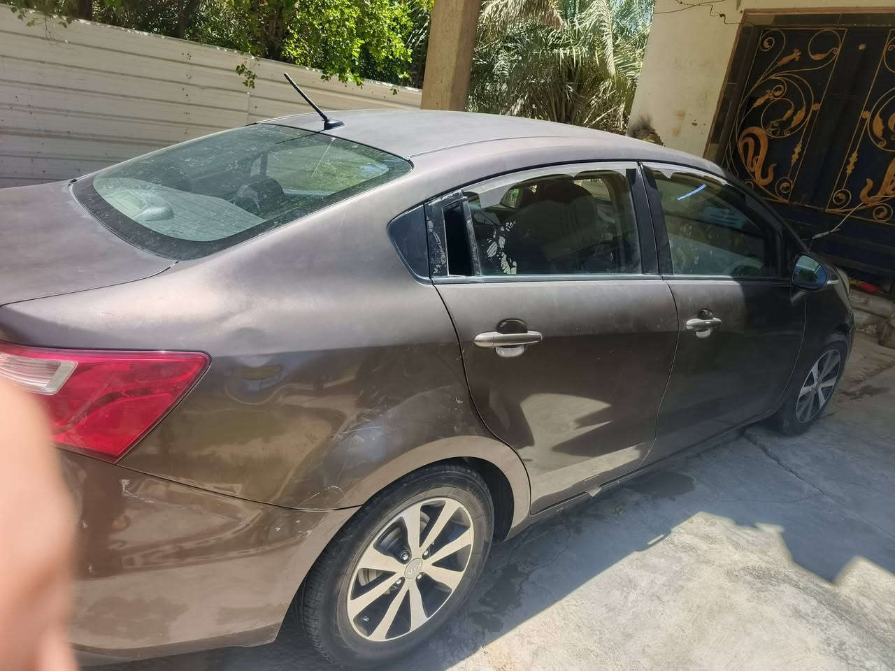 كيا ريو موديل 14 خليجي محرك 1600 سياره جاهزه من كل شيء مكاني بغداد ابو غريب سياره خير من الله تبريد ثلج تحويل مباشر والسعر ب 92 وبيها مجال حق الجيه
السونار بل الصور كلشي بل سونار
بدون مراوس فقط للبيع 
***********
***********
