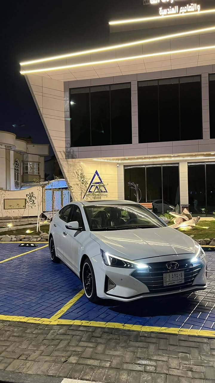 السلام عليكم النترا موديل. 2020 خليجي مكينه 2000 دوش 
السياره بيها بارد بل جاملغ الأمامي شبرين وبيها جاملغ الخلفي شبر والباقي كفاله عامه مكينه كير تبريد حداديه السياره كلش نضيفه ابيعلك  على وضع الشركه اشدلك الوياله البلاديه السعرر (165) وبيها مجال مكان السياره البصره المعقل ***********
