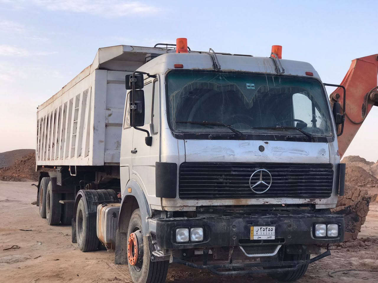 سياره للبيع موديل 83 كير160 مكينه44 شاصي مبطن بلادي اكسن جي اف لل استفسار اكثر التواصل على هذا الرقم *********** فقط اتصال
*********** فقط واتساب
