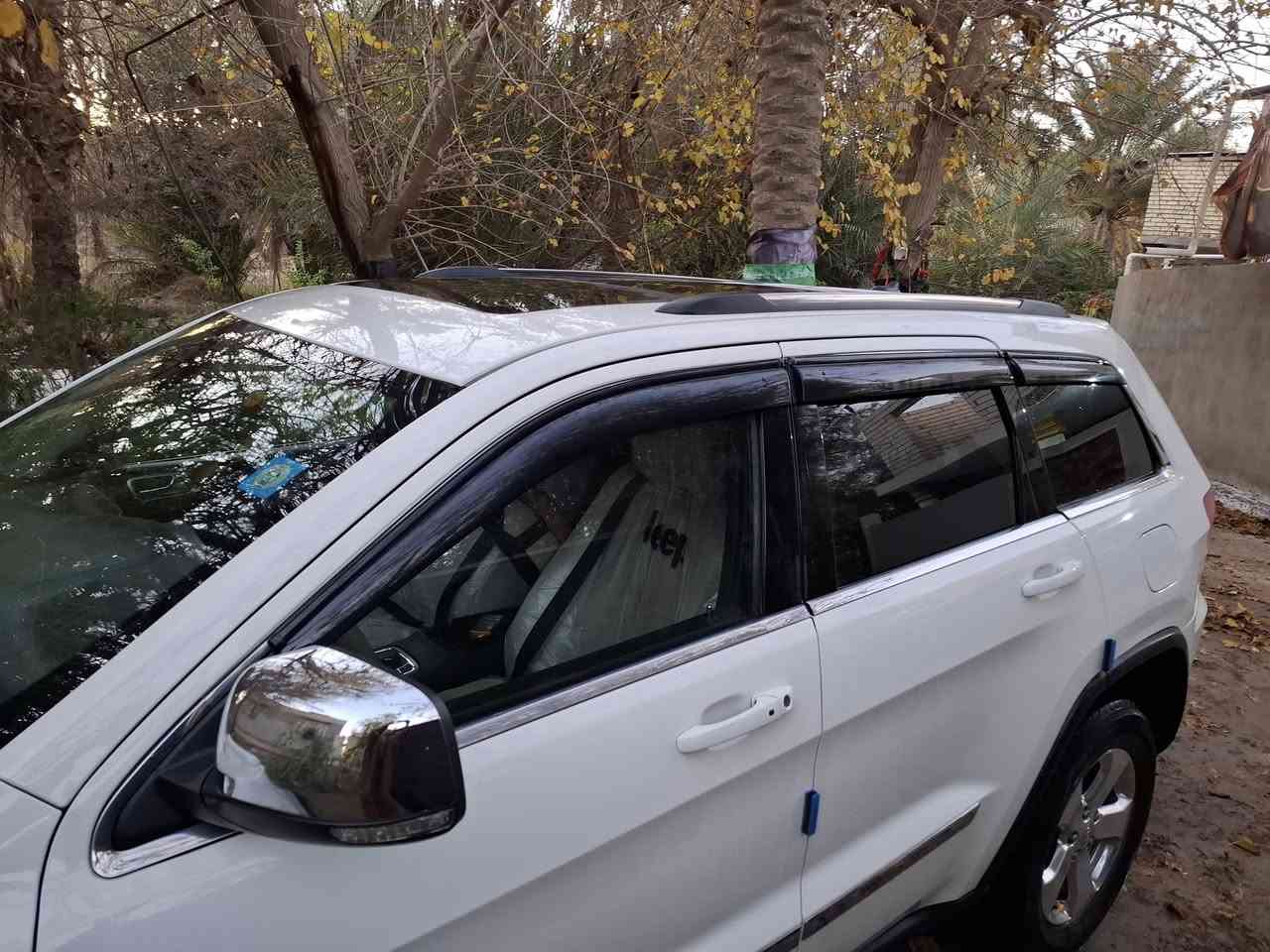 بيع او مراوس جيب موديل ٢٠١٢قطعه وحده صبغ بدون داخل سياره فول لمتد السعر 170, 
***********
