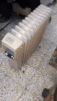 صوبة زيتية امانية نوع سيمنس كبش نضيفة اخت الجديدة وشغالة عل فحص السعر ...