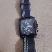 ساعات • شغالة • تحتاج باتري