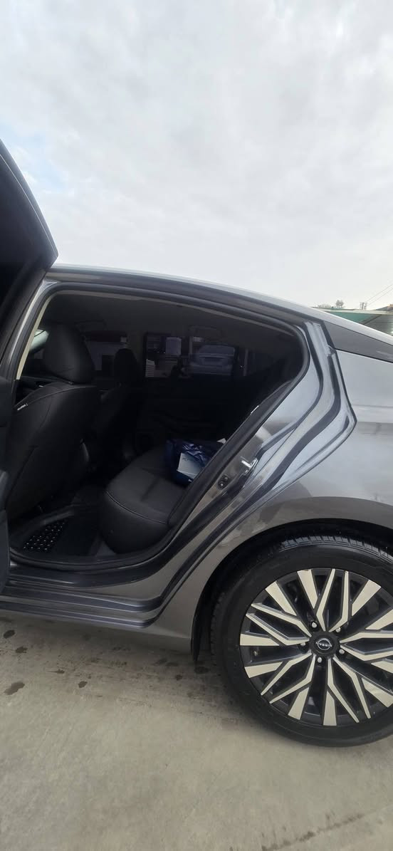 ***********
نيسان التيما 2025 SV  معروفة مواصفاتها
ابـــواب بصمة
بصمة تشـــغـــيـل
تشـغــيل عن بعد
شاشة أيباد لمس
كـــامـــيرا
AUTO START
اوتو ستارات
اوتو ستوب STOP) (AUTO
رادار امامى (تحديد مسار
نقاط عمياء
رادار جانبى
رادار خلفى رالتحذير من الاصطدام حساسات امامي
حساسات جانبي حساسات خلفي نظام SPORT)
تحكمات استيرن
كشنات كهربائي
لابتات LED ليد عدسة زينون بيلادى
تفاصيل/ سيارة كاتي شمالي باقيلة ٥٠ يوم عل رقم ماشية ٢٨ ميل وجاهزة من كل النواحي
حادث سيارة بجم كبس  قطعتين و نص و قطعة كلير امريكا
شرط بدون دواخل ايرباك فقط ستيرن سستم راجع صور الحادث مرفقة وسونار موجود مكان السيارة خانقين1N4BL4DV65N304362
