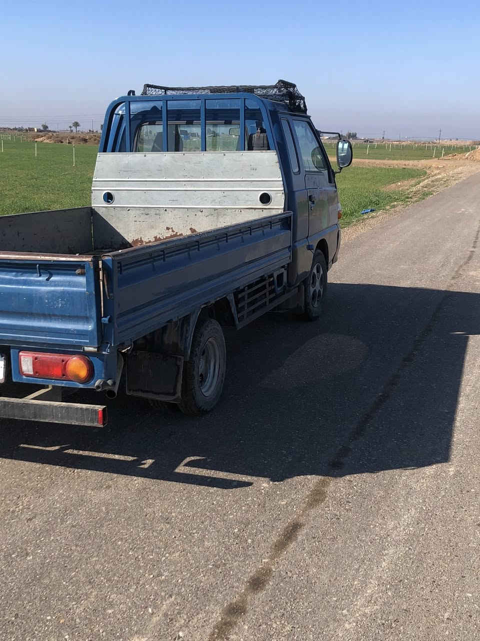 ‏سلام عليكم ‏هوندا موديل 97 ‏كير محرك جديد ‏لا صبغ ولا أي شيء سيارة ‏بعدها ‏جديدة  ‏سنوية ل ‏28 ￼//***********
