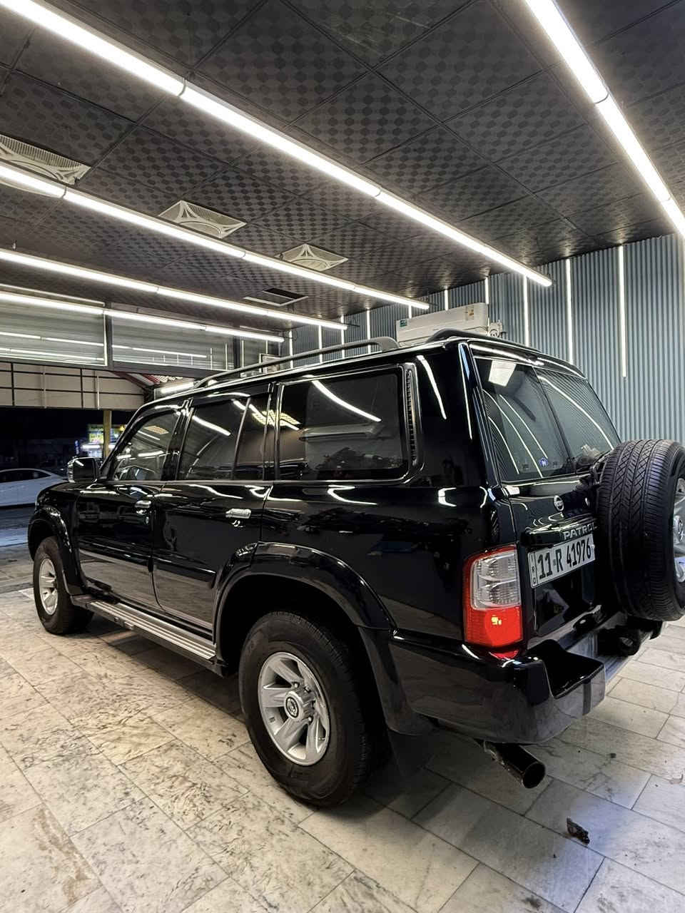 السلام عليكم
سوبر سفاري باترول ٢٠٠٢ 
مكينه 4800 vtc 
فول مواصفات ( كشنات جلد كهرباء- كير اوتو -فتحه -تحكم ستيرن -ثلاجه -٧ مقاعد )
عليها ادامه كامله من جميع النواحي
مكفوله من الحادث 
كير مكينه صدر تايرات فيول بم نوزلات 
عليها منظومه غاز جديده بعدها ٨٠ لتر 
رقم بغداد هزه وسنويه جديده 
سياره كامله وجاهزه من جميع نواحي الحمدلله
مكان السياره بغداد  
السعر ١٥٠ 
***********
