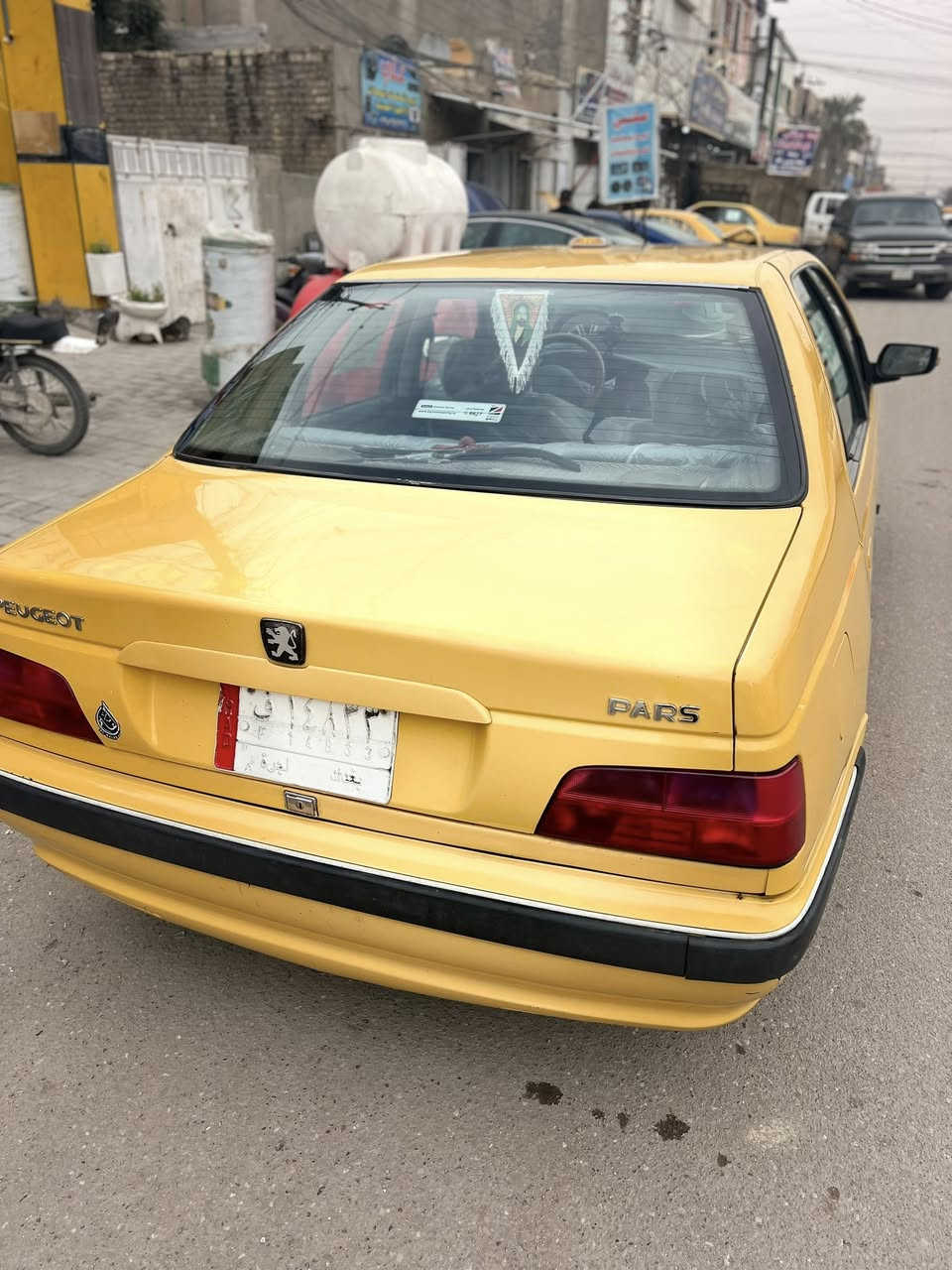 سلام عليكم بيجو بارص موديل 2015 سياره كشره مكفول كلشي شغال بيهه سياره خير من الله مكينه مفتوحه بس خير من الله عنواني بغداد الامين الثانيه السعر 48وبيه مجال بسيط رقمي ***********
