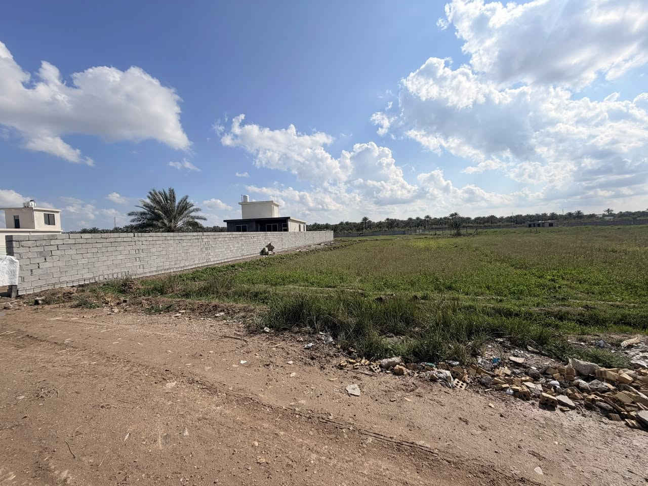 السلام عليكم دونم للبيع خلف المعسكر خدمات كامله للاستفسار الاتصال على رقم
***********
