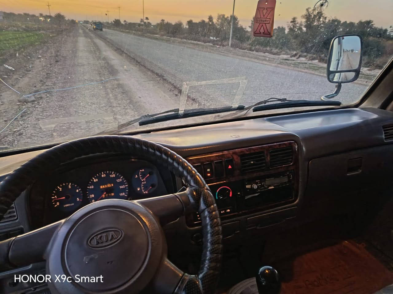 سلام عليكم لبيع كيه ام عيون  2001 رغم ديالى نكليزي سنويه ال30 تحويل مباشر مكينه كير شاصي مكفول رقم شاصي شعار كهربائيّات كلهة شغاله صدر جديد صبغ دوسات ول باب الخلفي  المكان دجيل غرب صيطرت شيخ براهيم لاتصال ***********
