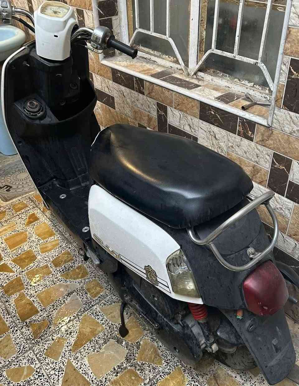 بوليس لبيع  
رقم الهاتف ***********
مدينه الصدر قطاع 12
