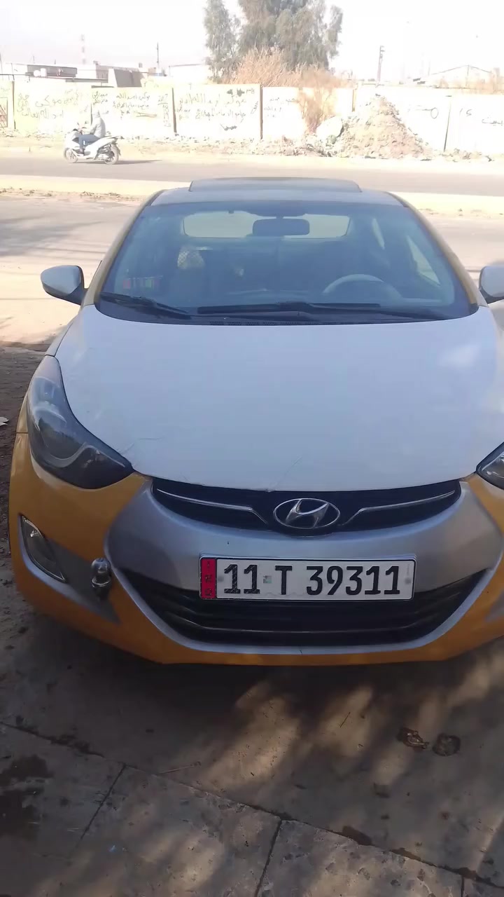 السلام عليكم سيارة مويل 2012سيارة جديدة ماعندة جاملغ امامي بدون دواخل فقط السعر 105وبيهة مجال الشري ينصل مكان سيارة بغدادالرقم ***********
