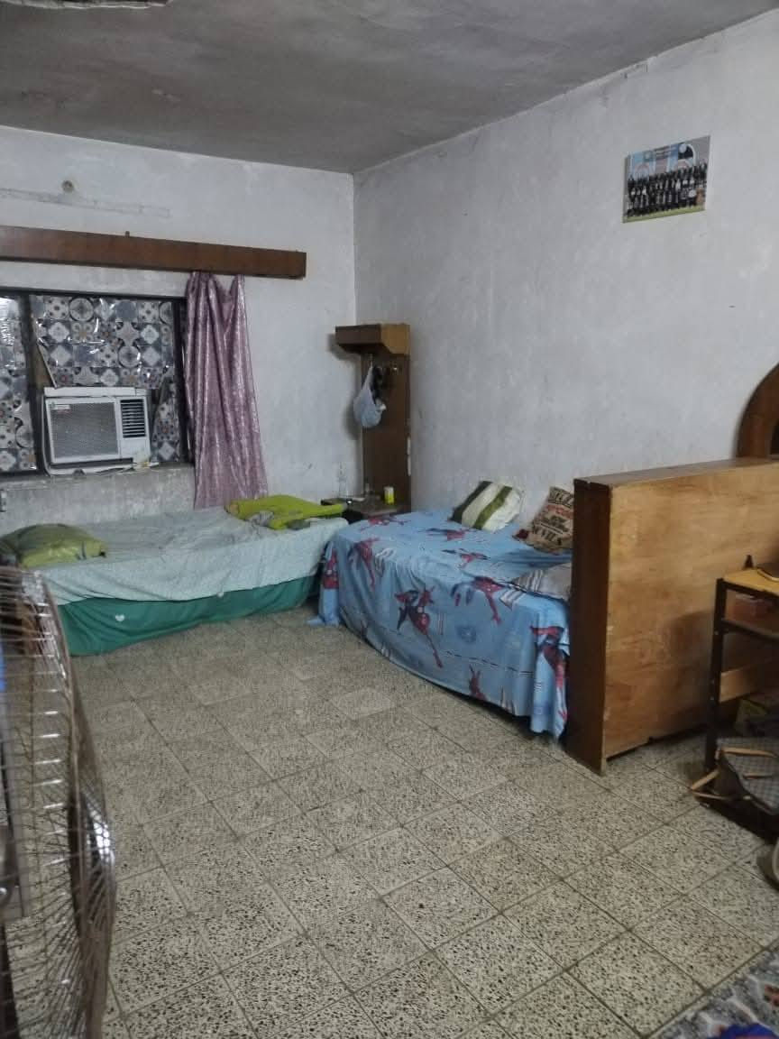 على بركه الله...
بيت للبيع بسعر مناسب جدا

🔥🔥🔥🔥🔥🔥🔥🔥🔥🔥
 بيت للبيع البياع الشهداء خلف الشارع العام مباشرة 
120م بسعر مناسب
2 نوم 
صالة
مطبخ
خدمات طابقين
نشر رقم الاعلان 001/5/9
*********** وتساب 
*********** وتساب 
00905359723443 وتساب
الله يرزق الجميع
