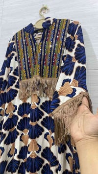 تخفيضات • ملابس بنات