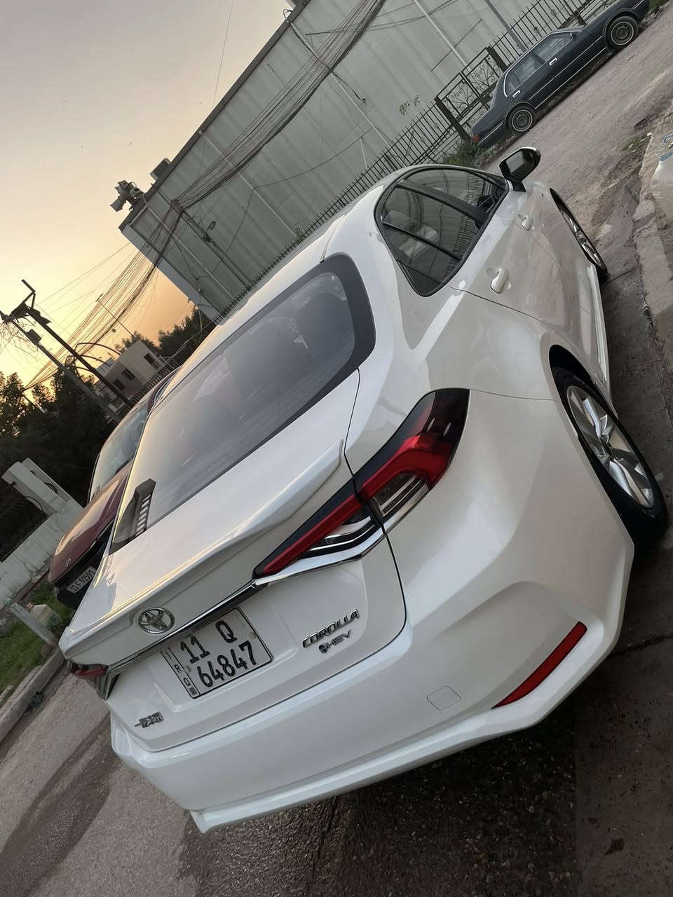 السلام وعليكم
للبيع كورلا هايبرد موديل 2024
ماشيه 24 سياره فول موصفات عدا الكرسي الكهرباء
سياره مكفوله من الصبغ والتبديل فقط بيهه مكانين 
بارد سياره كلش نظيفه وجديده سعرهه 144 وبيهه مجال كلش بسيط مكاني بغداد شارع فلسطين للاستفسار اكثر ***********
