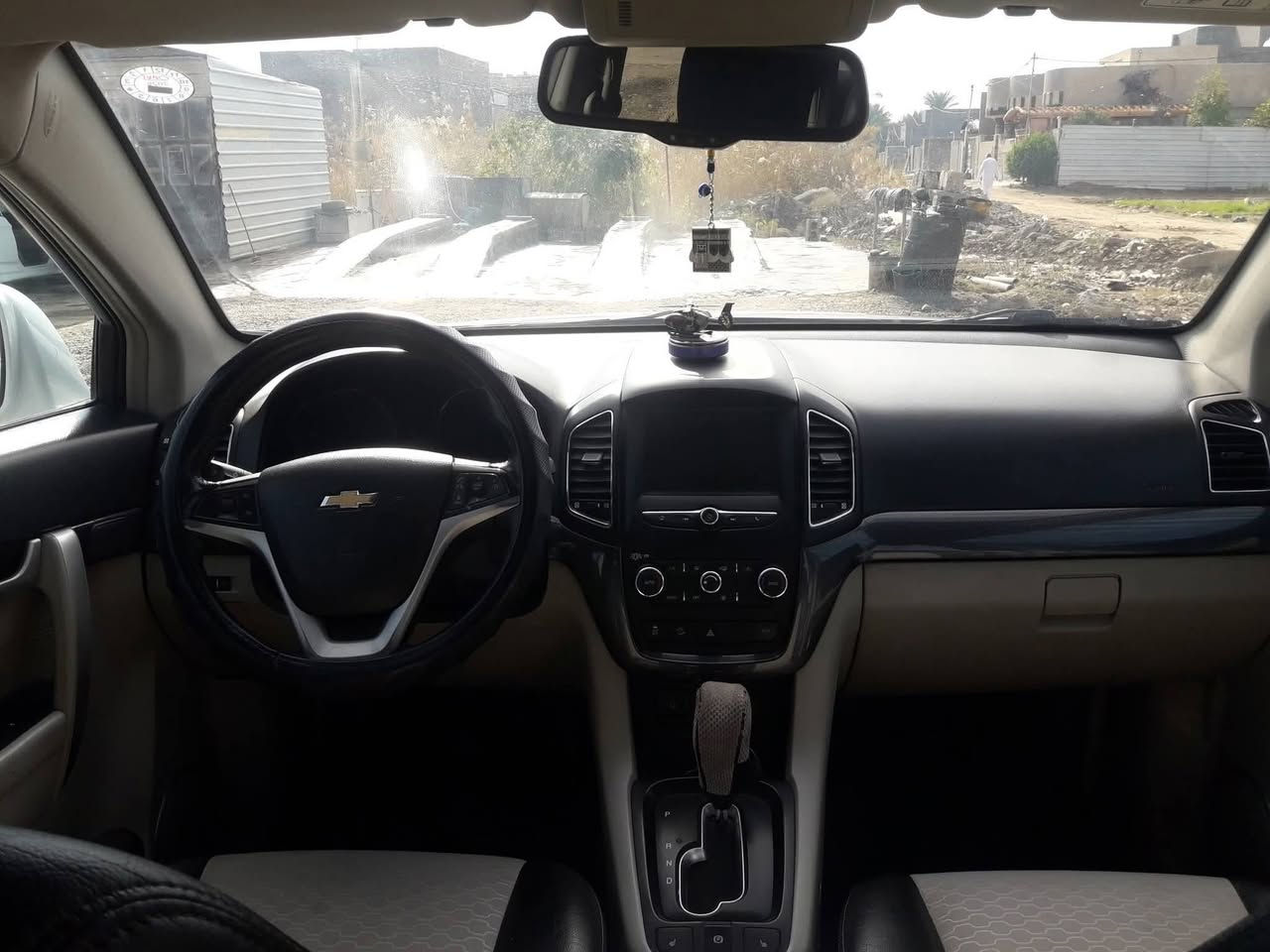 بسم الله ماشاء الله
شوفرلية كابتيفيا 

موديل 2017خليجي 

سيارة سبعة راكب 7 فول مواصفات عدة الجنطة و فتحة السقف 

كرسي سايق كهرباء اشاير بل مري 

حساس امامي خلفي محرك 2.400 ECO TEC

سيارة فئة LT سبير ما نازل

 عليهة منضومة مال زنون دفع رباعي 4×4  بيهة انظمة قيادة مانع انزلاق و انحدار تحديد مسار تحديد سرعة مثبت سرعة  تحكم ستيرن يمنة يسرة تدفئة تبريد كشنات امامي خلفي  بصمتين 2 سيارة ماشية 139Km

 رقم شمالي بسمي 

للتصال على الرقم***********
