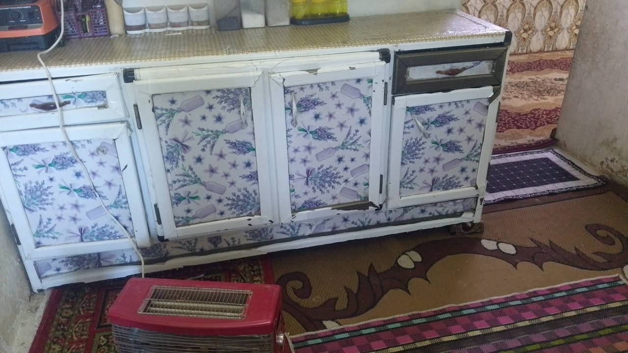 سلام عليكم كاونتر للبيع مكان الحصوه
***********.    ،***********
