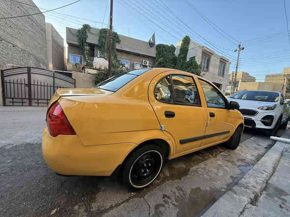 سلام عليكم تايبا 2014سياره كفاله عامه بدون ضربه بدون تبديل شواصيها مكفوله  فقط دعاميات مصبوغه اي سونار يعجبك وديها كير مكينه مكفولات تبريد شغال صدر كل جديد امامي وخلفي تخم تاير خط ابيض جديد هو والرنك باتري جديد الغرفه مالتها بلاديه هسه اشتريت الها تخم كشنات شركه يعني بالعافيه ع لي ياخذها ربع ميصرف عليها مكانها بغداد الحريه معروضه ب43وبيها مجال بسيط ***********
